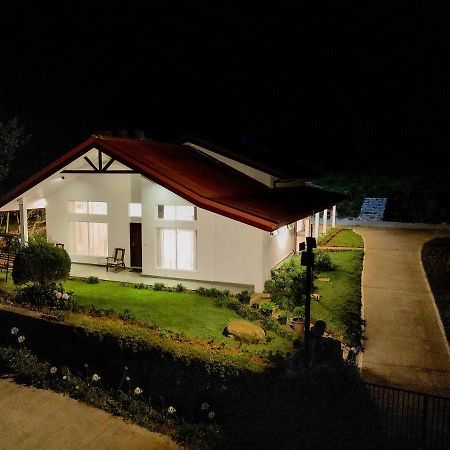 Caroline Villa, Nuwara Eliya Exterior foto